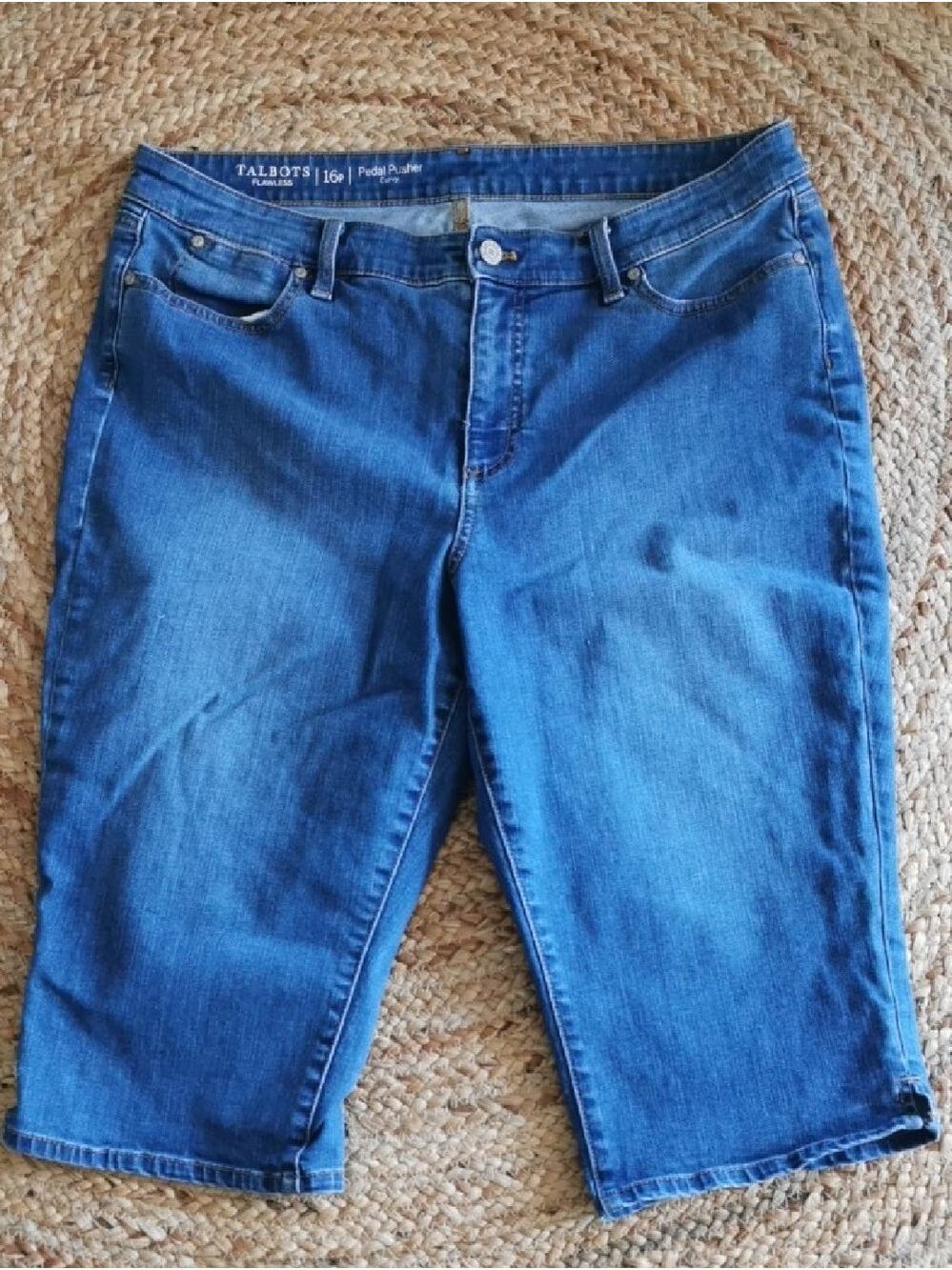 Womens Talbots Flawless Denim Pedal Pusher Curvy Beachy Summergirl. Size 16P